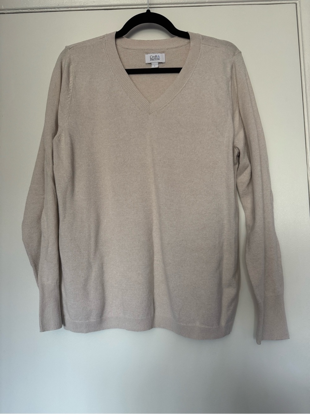 croft & barrow Light Beige V-Neck Sweater